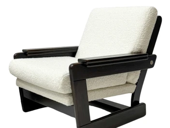 Mid-Century Modern Wenge Lounge Chairs with Bouclé Upholstery, 1970s